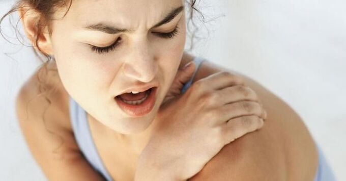 Dolor en la osteocondrosis cervical.